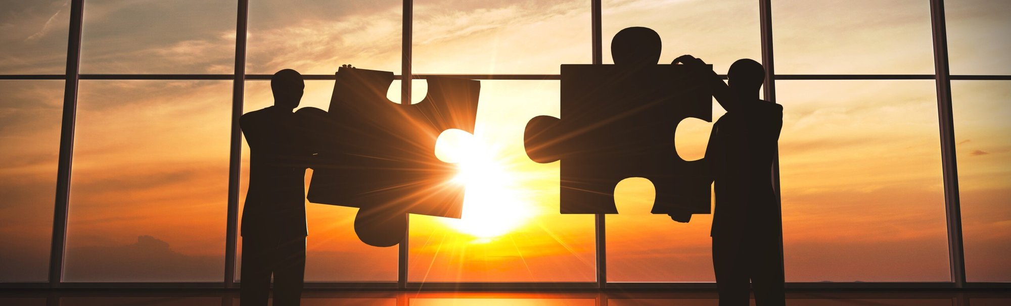 Header_Image-Picture-Puzzle-People-Sunset-20151203-GLO-EN